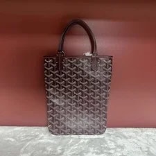 Goyard Vertical Top Handle Auth 2