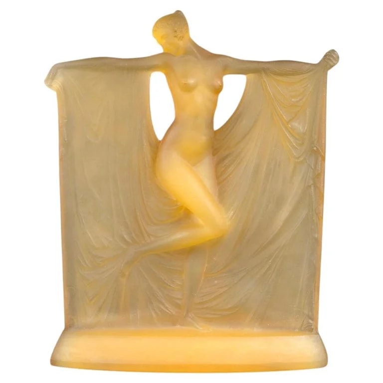 René Lalique — 1925 René Lalique Statuette Suzanne Opalescent Butterscotch Glass — decorative_object — resale