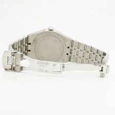 Tudor Royal 28600 Black Dial GZl1g2jx 4