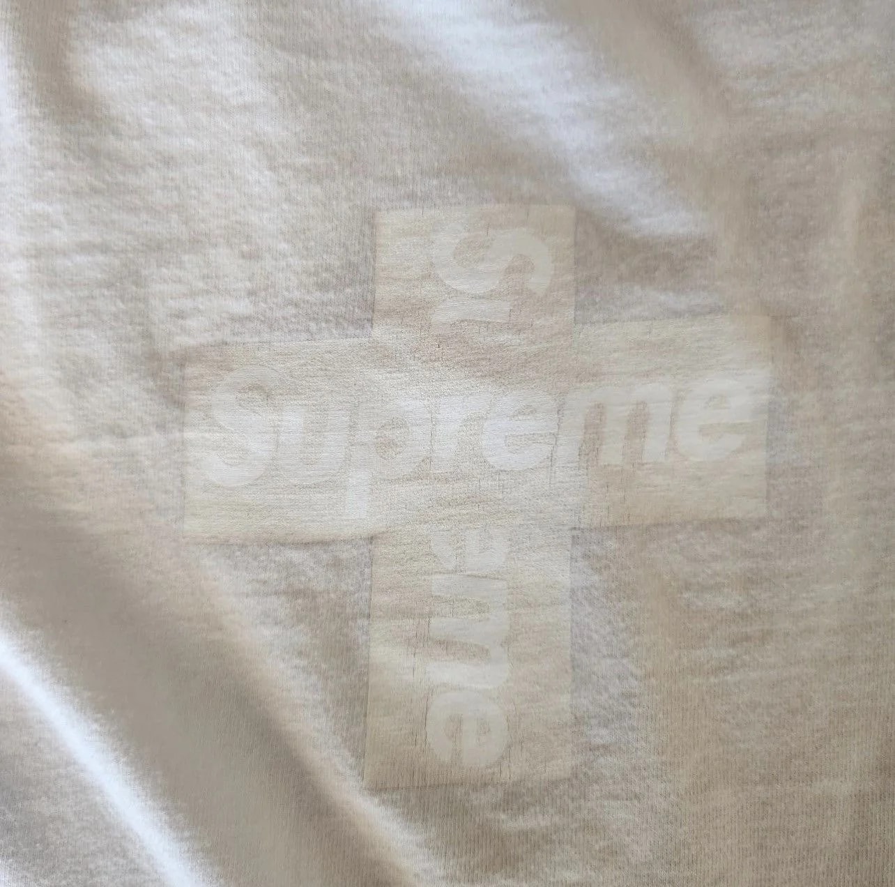 Supreme — Supreme Cross Box Logo — streetwear — resale