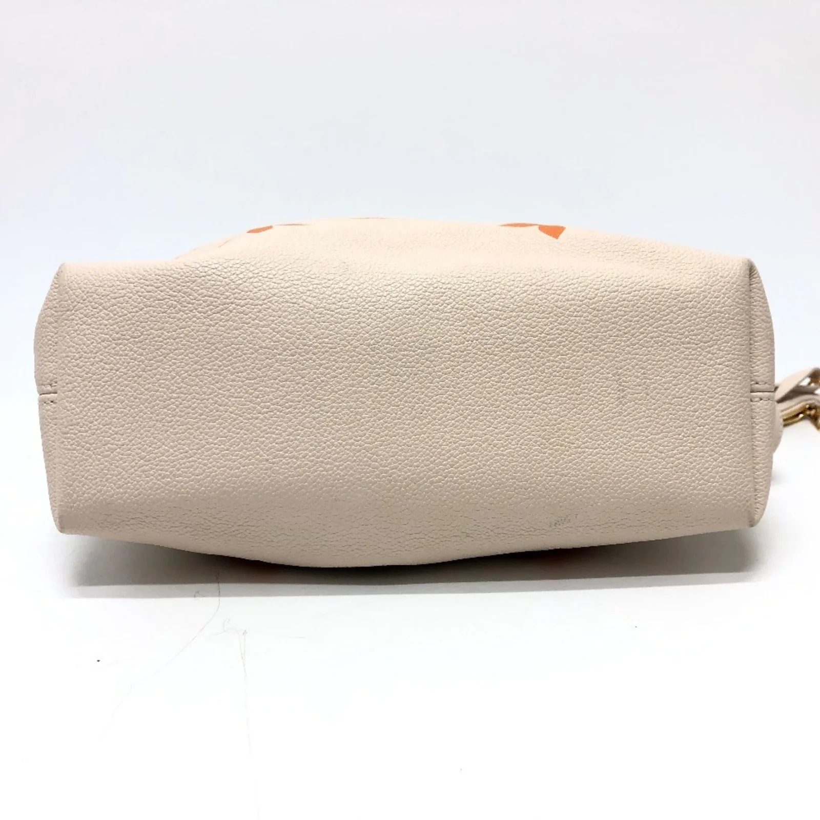 Louis Vuitton Impression 4