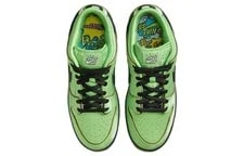 The Powerpuff X Nike SB Dunk Low 'Buttercup' FZ8319-300 4
