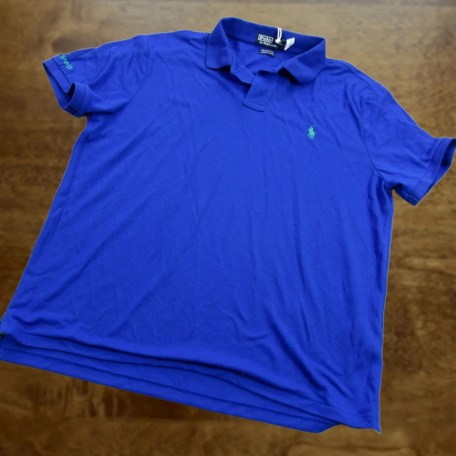 Polo Ralph Lauren — Polo Ralph Lauren Shirt XL Short Sleeve Lightweight Slim Fit — streetwear — resale