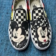 Vans Disney Mickey & Minnie Classic Slip on Limited Edition 3
