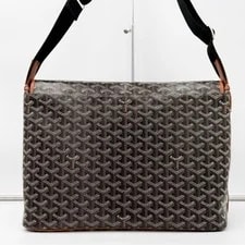 Goyard Paris Capetien Messager Japan 4