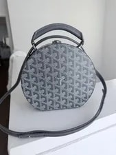 Goyard the Alto Hatbox Trunk Box 3