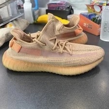 Yeezy — Yeezy 350 V2 Size 11.5 ’s — Sneaker — resale