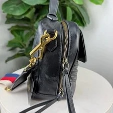 Authentic Gucci GG Marmont Matelasse Camera Crossbody 2
