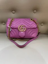Gucci — Gucci GG Marmont Matelasse Crossbody Small — Handbag — resale