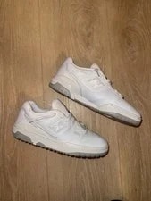 New Balance 550 ’s Low Top Lace-Up Athletic / Solid 4