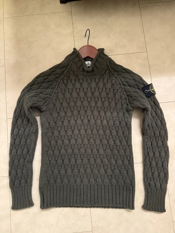 Stone Island Knitted Turtle Neck Jumper Dark Green — Designer Shoe — resale