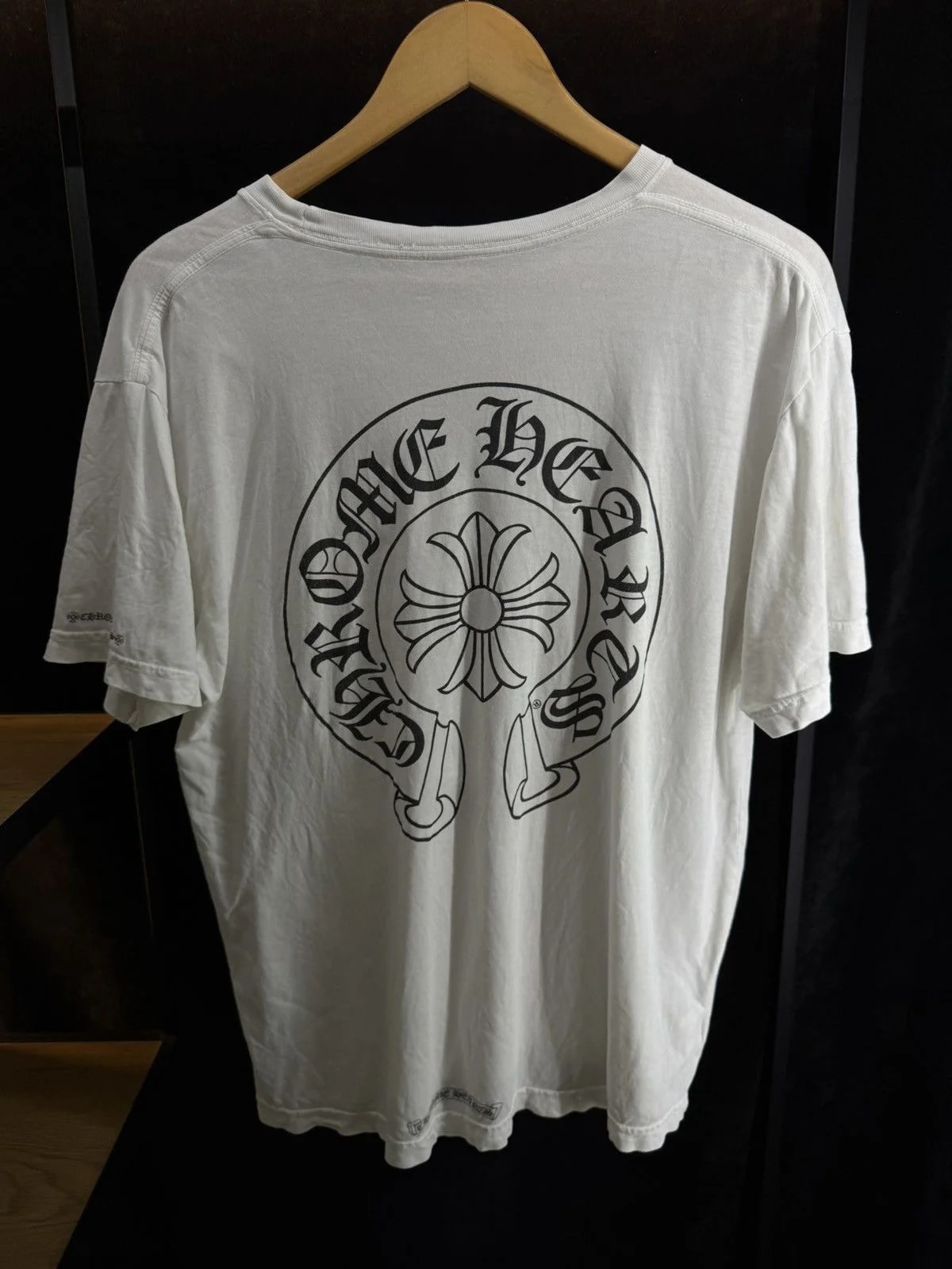 Horseshoe Pocket Tee Shirt — streetwear — resale