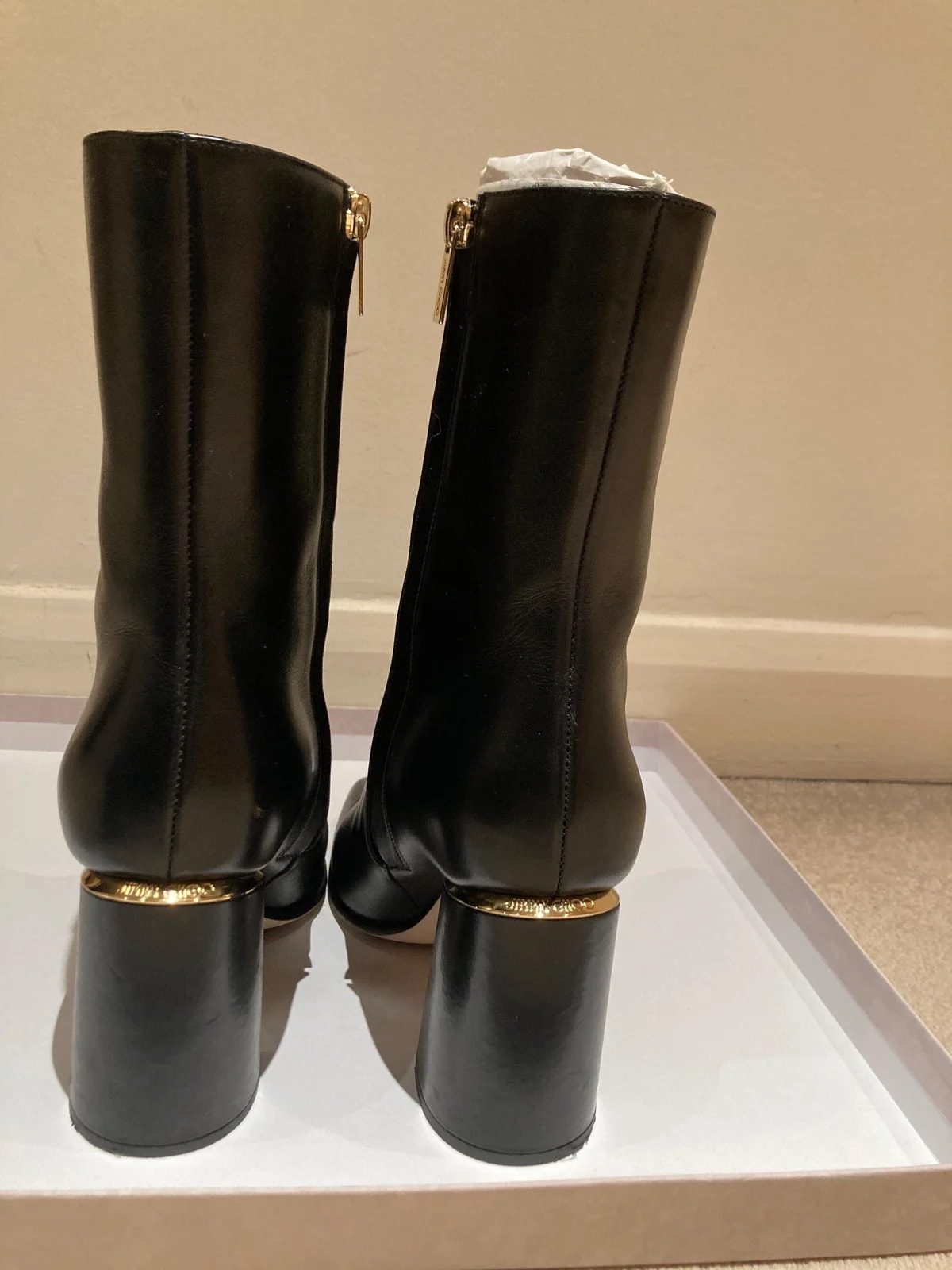 Jimmy Choo Loren 2