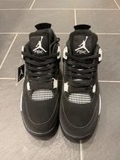 Jordan — Size 12.5 - Air Jordan 4 Retro — Sneaker — resale