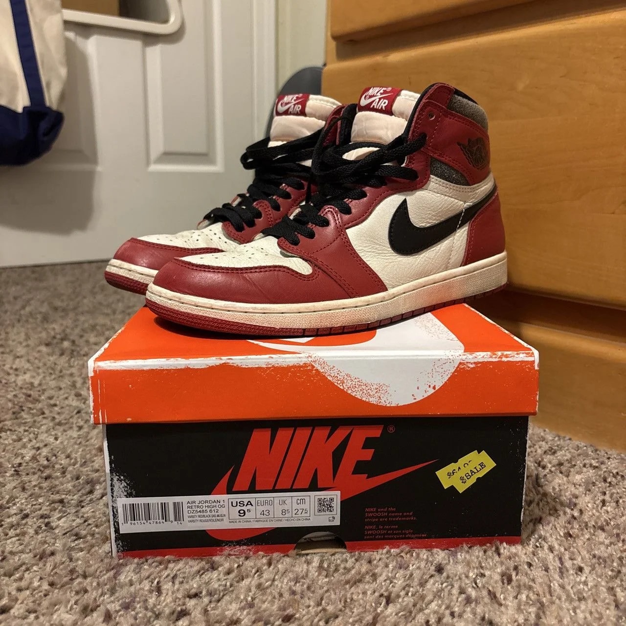 Air Jordan — Air Jordan 1 Retro High OG Lost and Found — Sneaker — resale