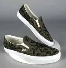Vans Classic Slip on Skull Tapestry Grape Leaf Shoe , 11 2