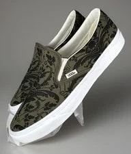 Vans Classic Slip on Skull Tapestry Grape Leaf Shoe , 11 3