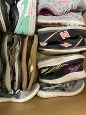 Lot 37 Pairs of Athletic Shoe Wholesale Reseller Bulk Hoka on Cloud Keen *Read 4