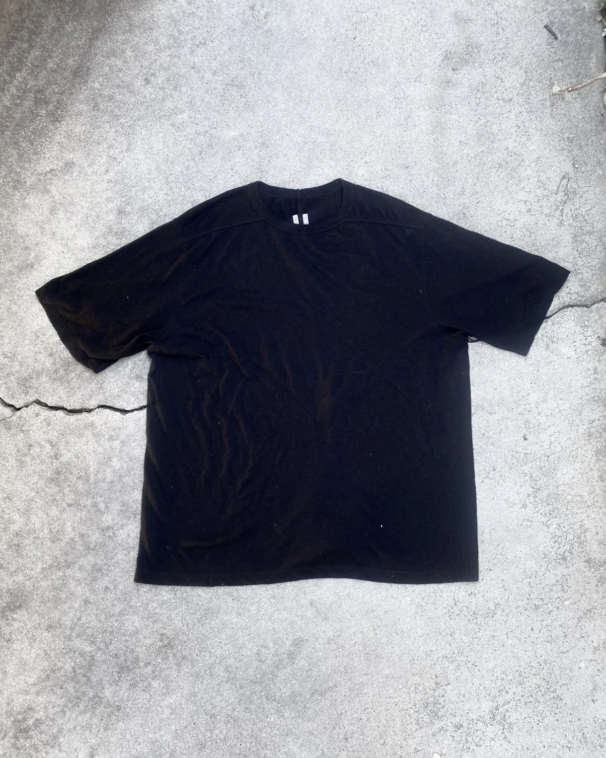 Rick Owens — Rick Owens “Concordians” Brad TEE — streetwear — resale