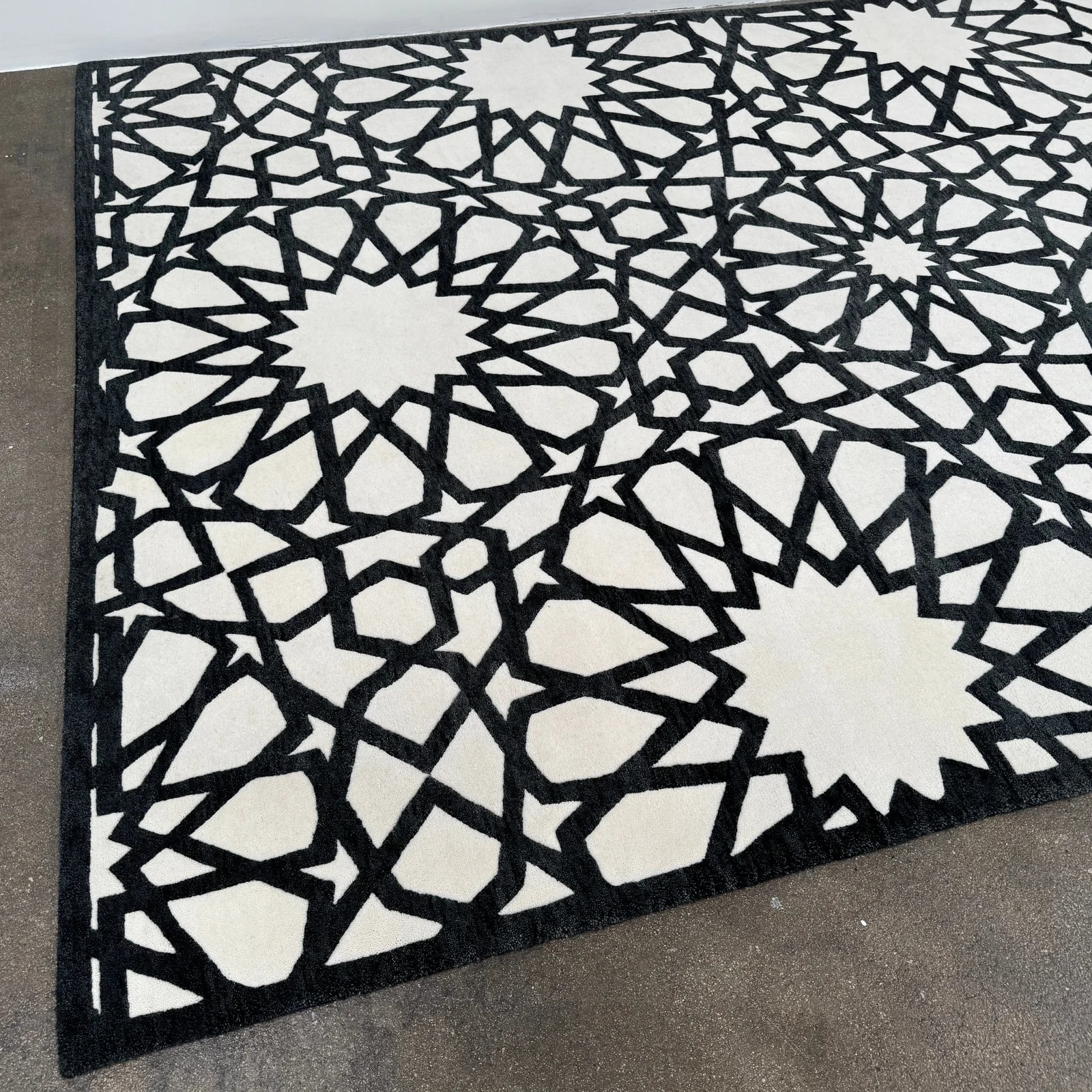 Roche Bobois Moucharabieh Rug 4