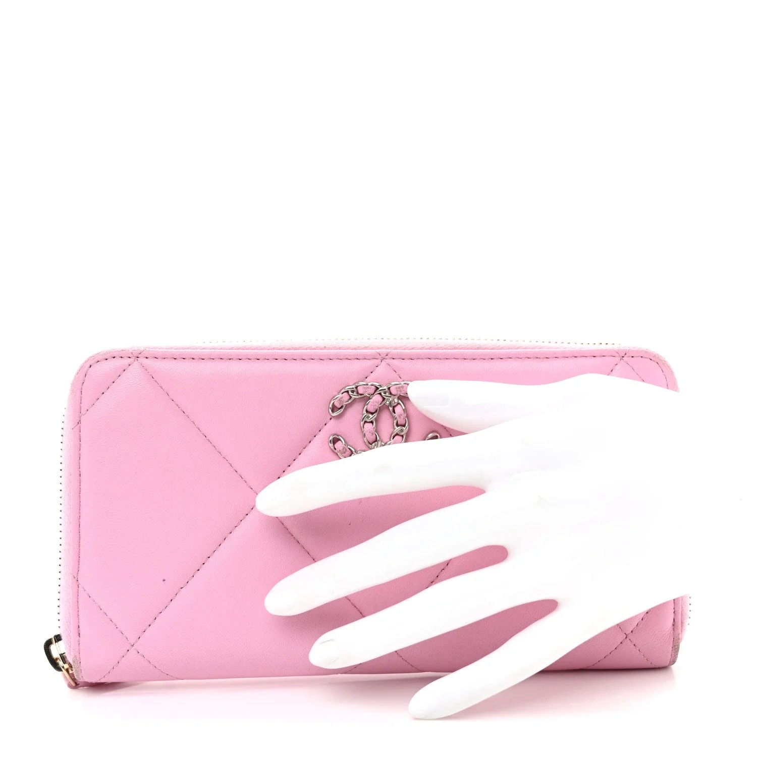 Chanel 19 Zipped Wallet Light 2