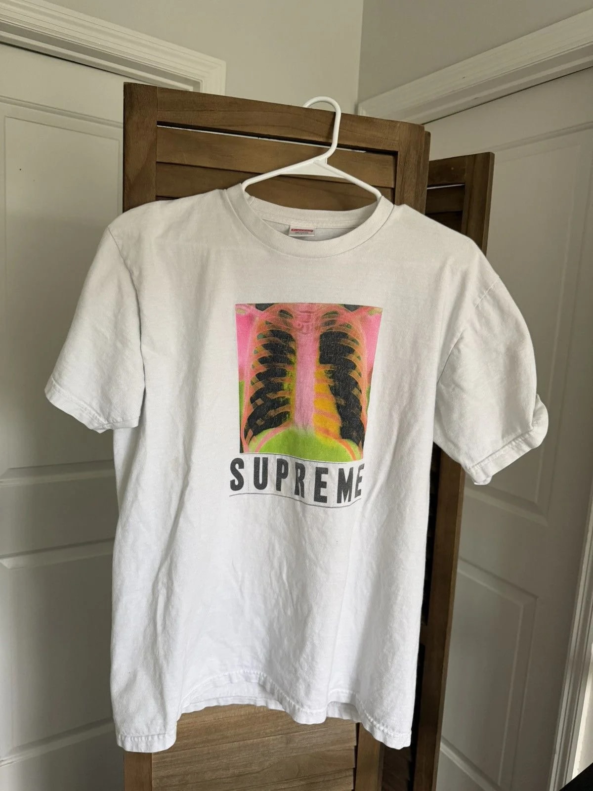 Supreme — Supreme X Ray Tee — streetwear — resale
