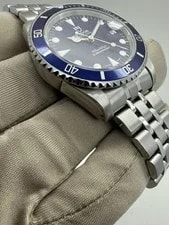 1998 Tudor Submariner Blue Dial 36mm Steel Automatic Jubilee 75190 B+P 4