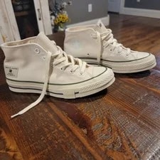 Converse — Converse Undefeated X Chuck 70 Mid Parchment Chive - A00670C — Sneaker — resale