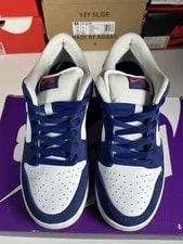 Size 9.5M - Nike SB Dunk Low Los Angeles Dodgers - Very Clean - No Extra Laces 2