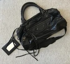 Balenciaga — Balenciaga Twiggy 128523 — Handbag — resale