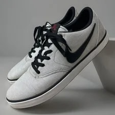 Nike SB — Nike SB Check US Size 12 EUR 46 843896-016 . LR7 — Sneaker — resale