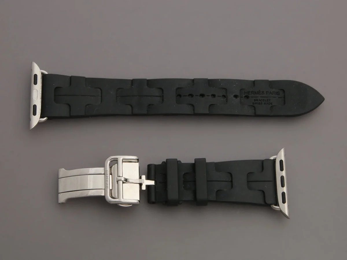 Hermès Black Rubber Apple Single Tour Deployment Buckle Kilim Band 46mm 2