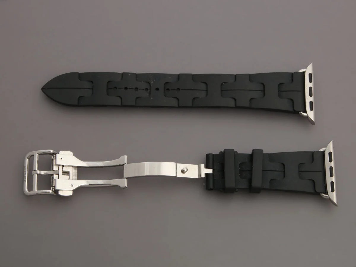 Hermès Black Rubber Apple Single Tour Deployment Buckle Kilim Band 46mm 3