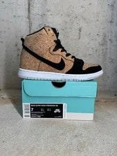 Nike SB — Nike SB Dunk High Cork Size 7 ’s 313171 026 — Sneaker — resale