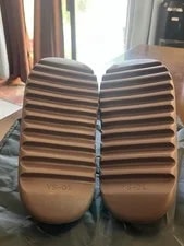 Yeezy Slide Sz 12 Fudge/ Yso1 3