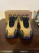 Adidas Yeezy 700 Mnvm HoneyFlux 2
