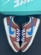 Nike SB — Nike Sb Courderoy Dunk Low Pro — Sneaker — resale