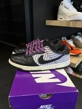 Nike SB Dunk Low Avenger Size 9, Preowned 3