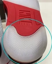 Jordan HQ7978-101 Moderate Wear Or Visible Flaws 10.5 /12 WomenH 2