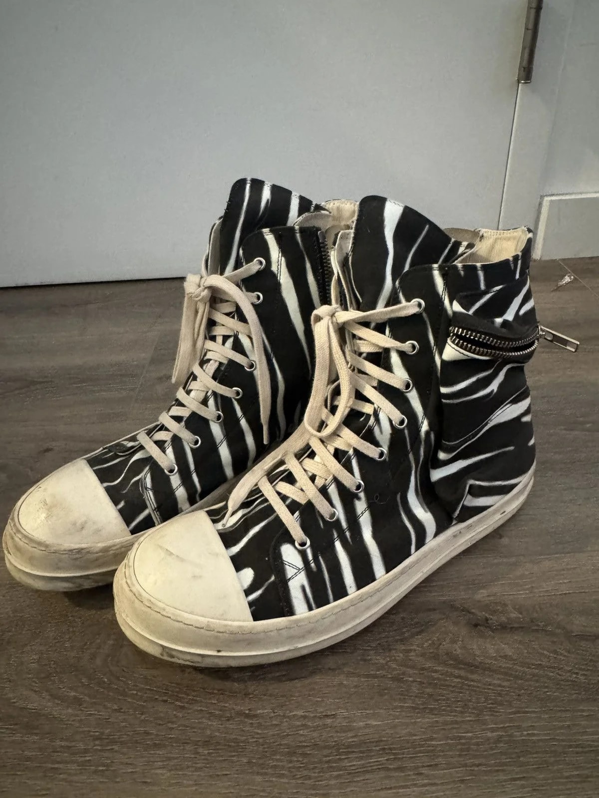 Rick Owens DRKSHDW — Rick Owens Drkshdw Ramones Print — Sneaker — resale