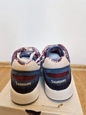 Size 11 - Saucony 6000 Paisley 4