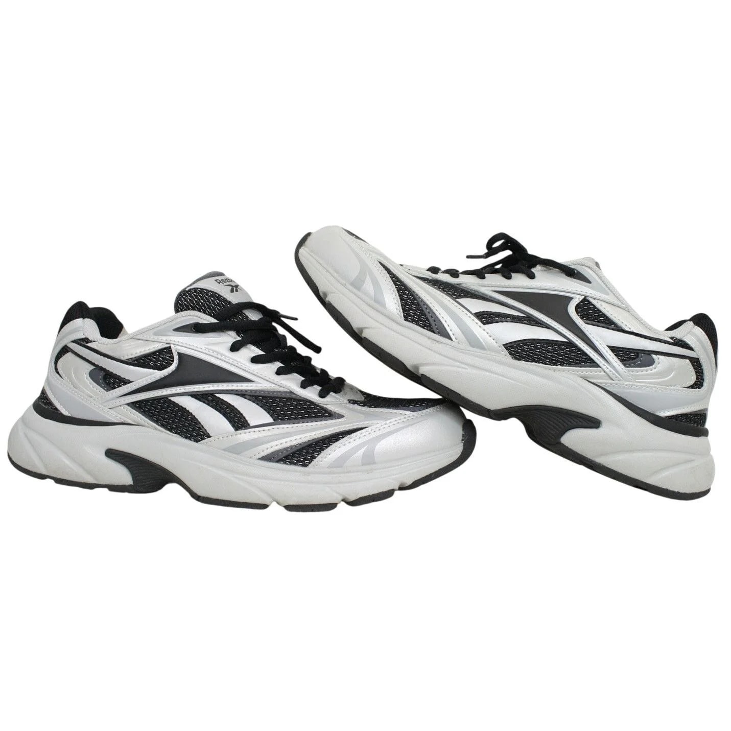 Reebok — Reebok Belwave Size 10 Y2K — Sneaker — resale