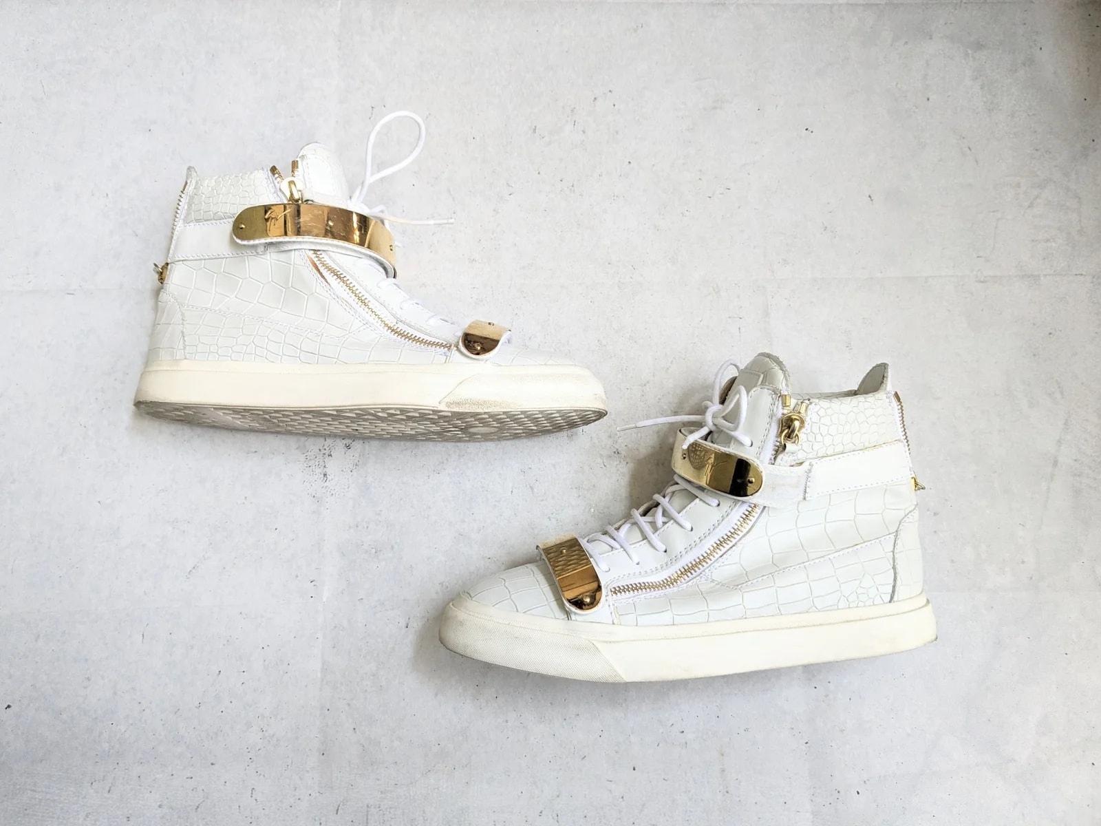 Giuseppe Zanotti — Giuseppe Zanotti White Gold 10 43 High Tops — Sneaker — resale