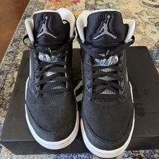 Air Jordan 5 Retro Oreos 2