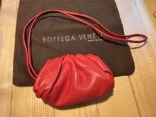Bottega Veneta — Bottega Veneta the Pouch Coin Excellent — Handbag — resale