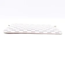 Louis Vuitton Neverfull Clutches & Wristlets T10405003 4