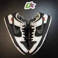 Size 8.5 - Nike SB Dunk Low Tightbooth , Clean 2