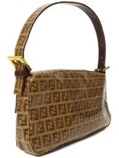 Fendi Mamma Bucket 26424 #TB2890 2
