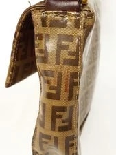 Fendi Mamma Bucket 26424 #TB2890 4