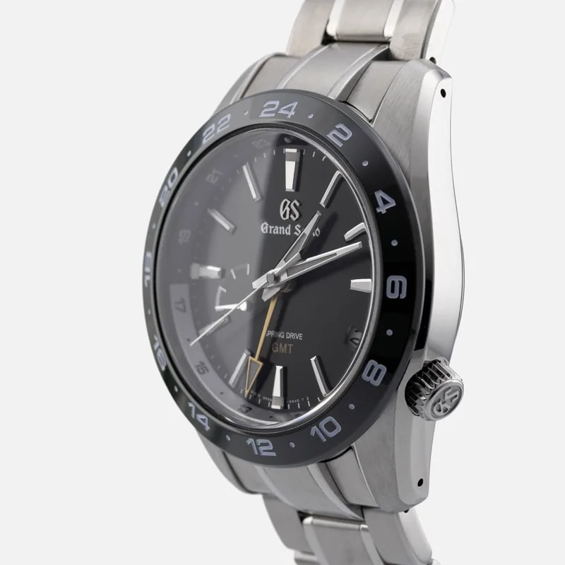 Grand Seiko Spring Drive GMT Ceramic Bezel in Green SBGE257 2